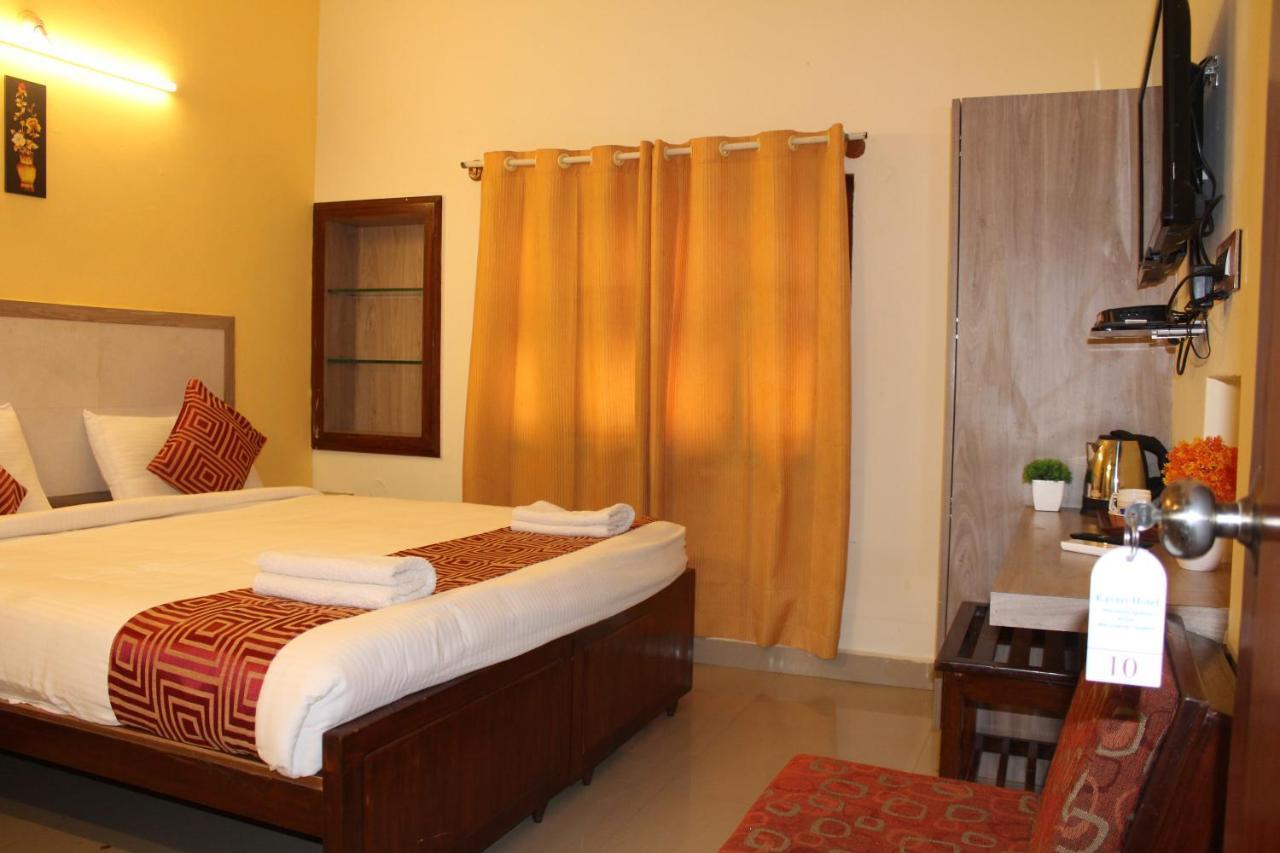 Kaveri Hotel Bed&Breakfast Mysore Exterior foto